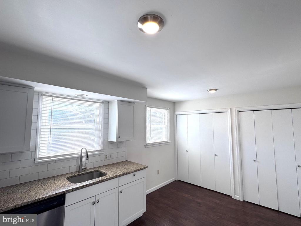 8315 COUNTRYSIDE LANE