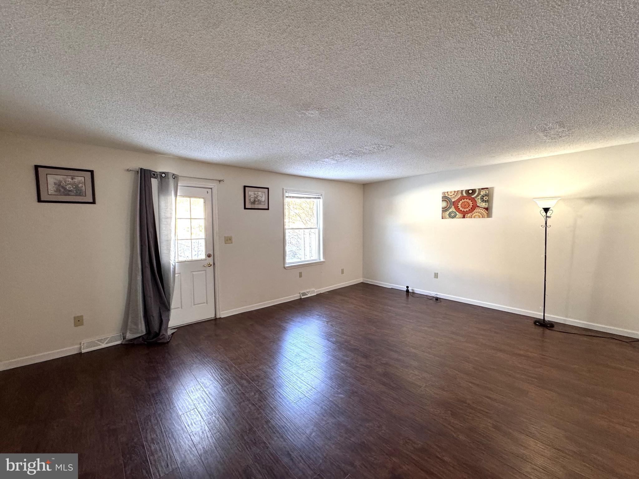 8315 COUNTRYSIDE LANE