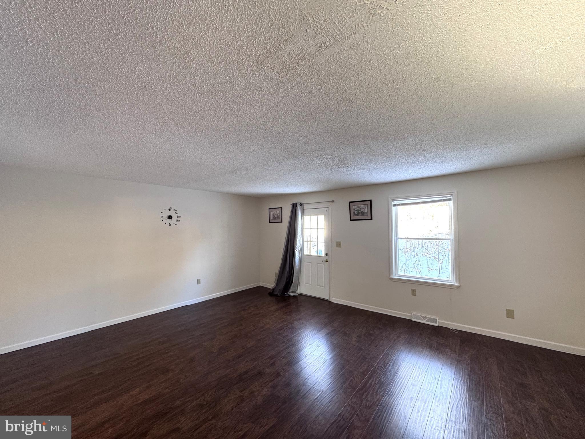 8315 COUNTRYSIDE LANE