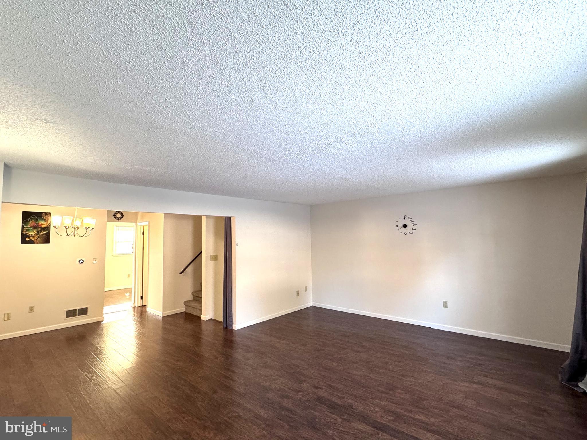 8315 COUNTRYSIDE LANE