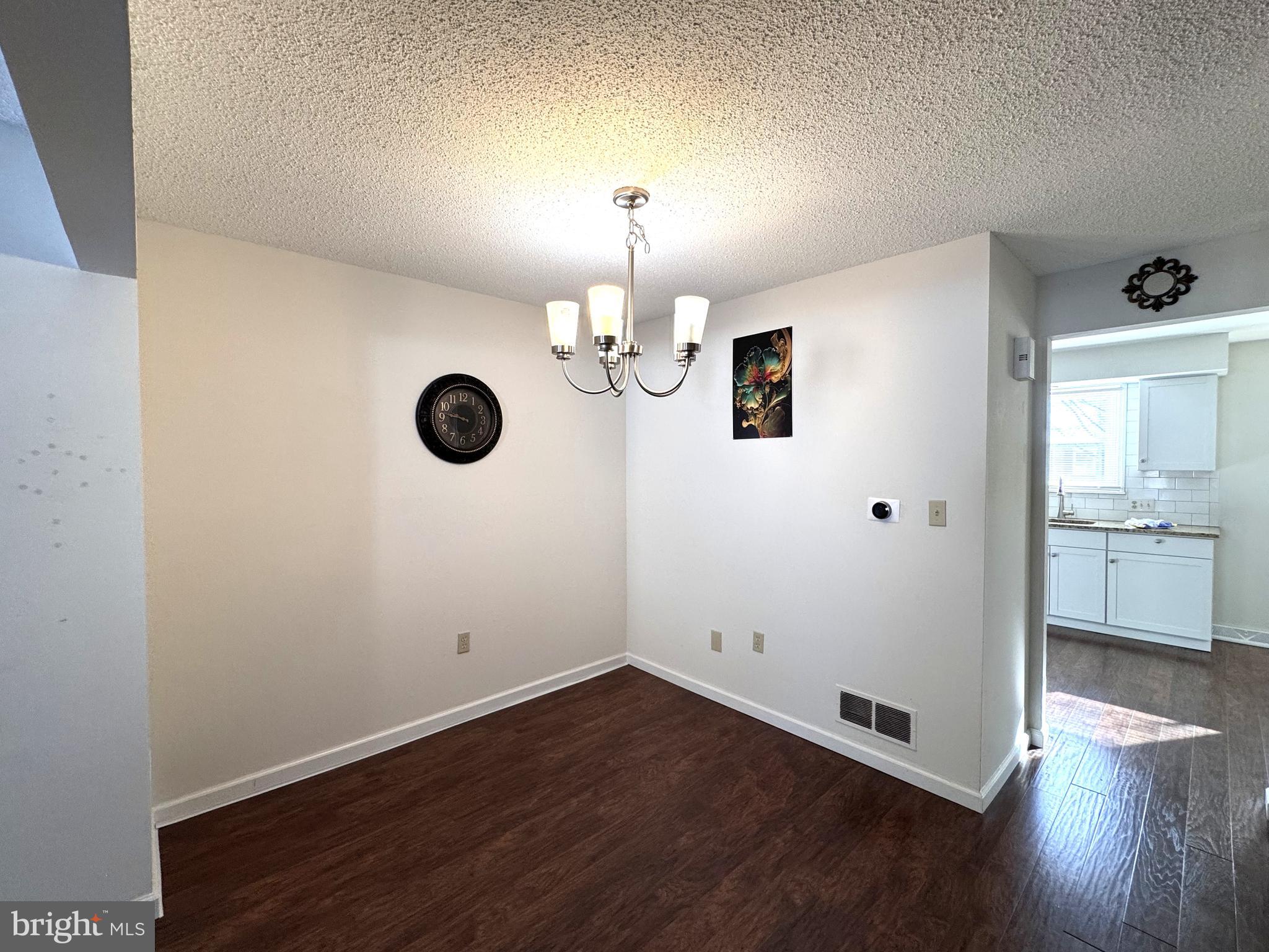 8315 COUNTRYSIDE LANE