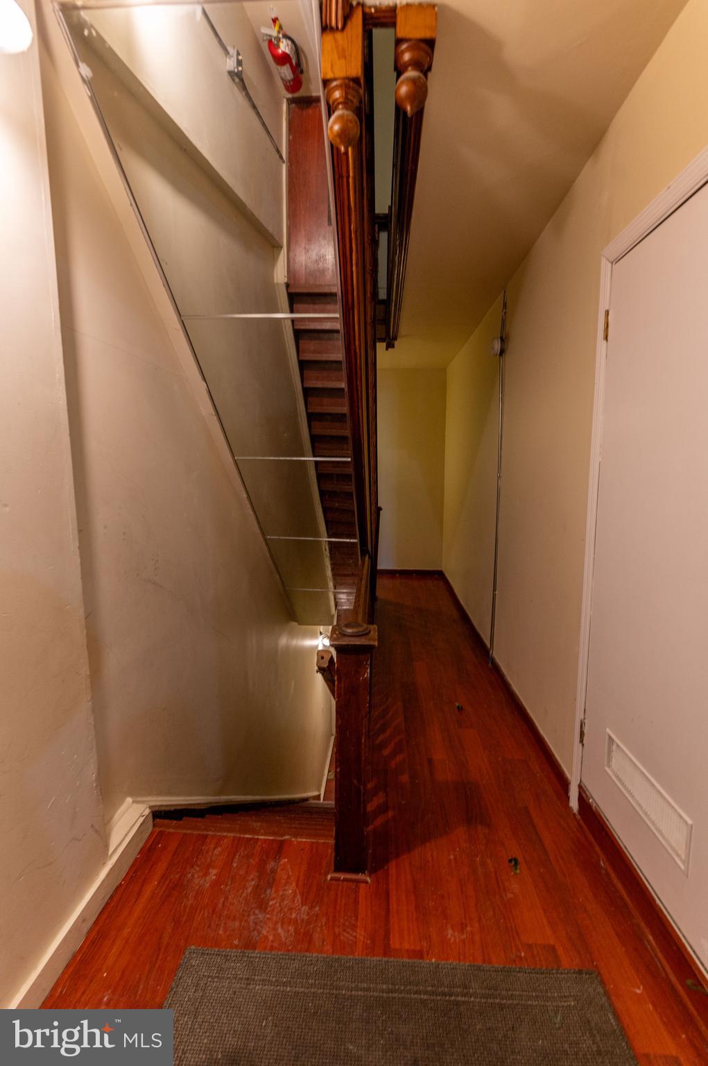 1015 W HAMILTON STREET