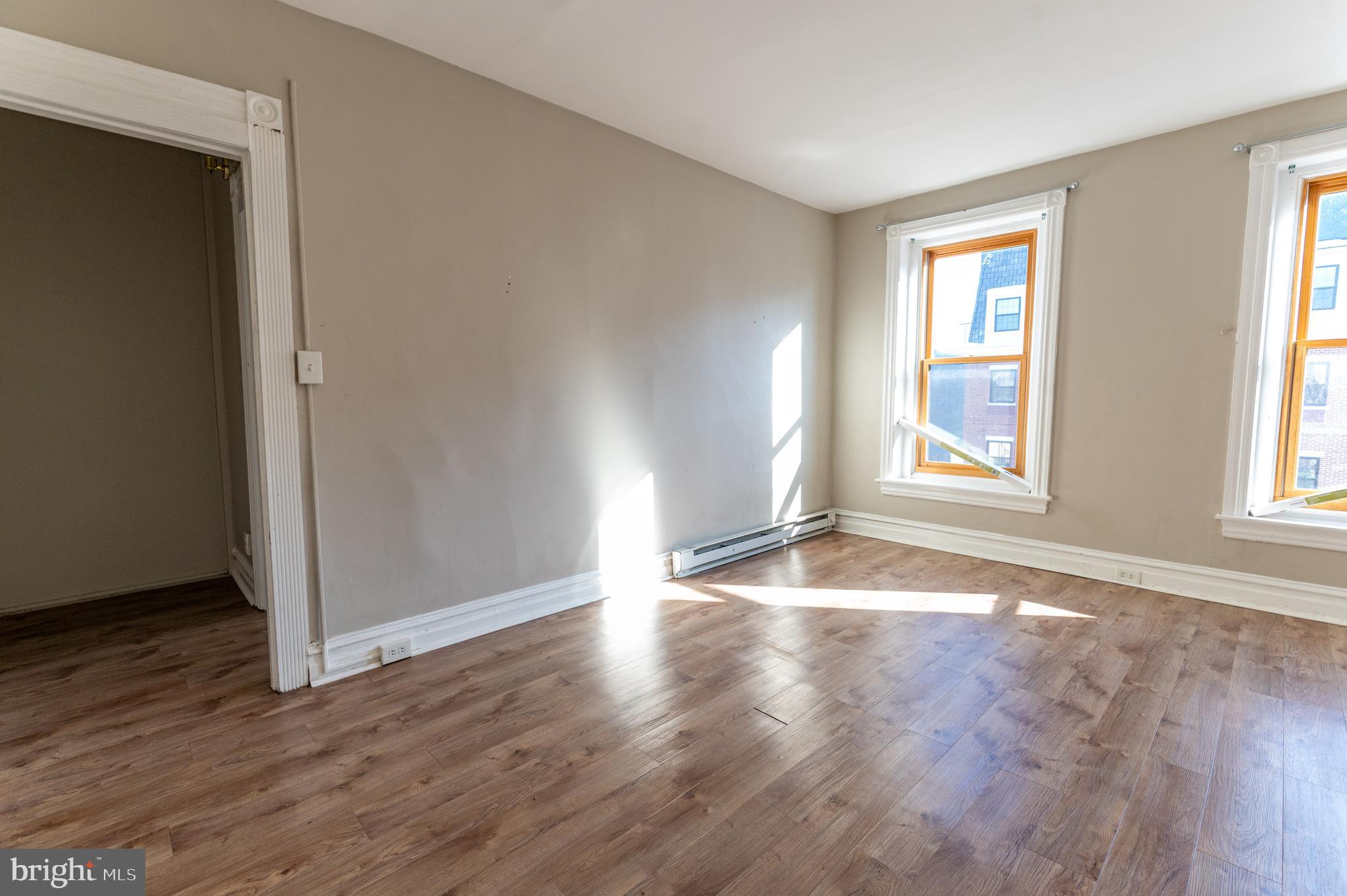 1015 W HAMILTON STREET