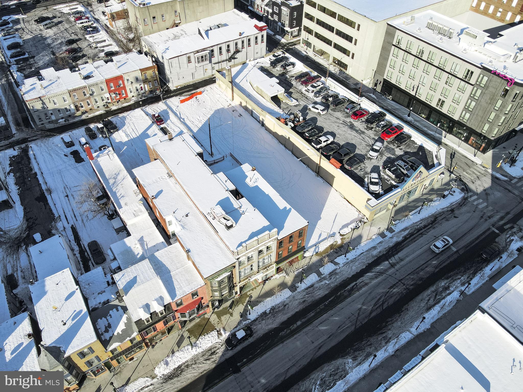 1015 W HAMILTON STREET