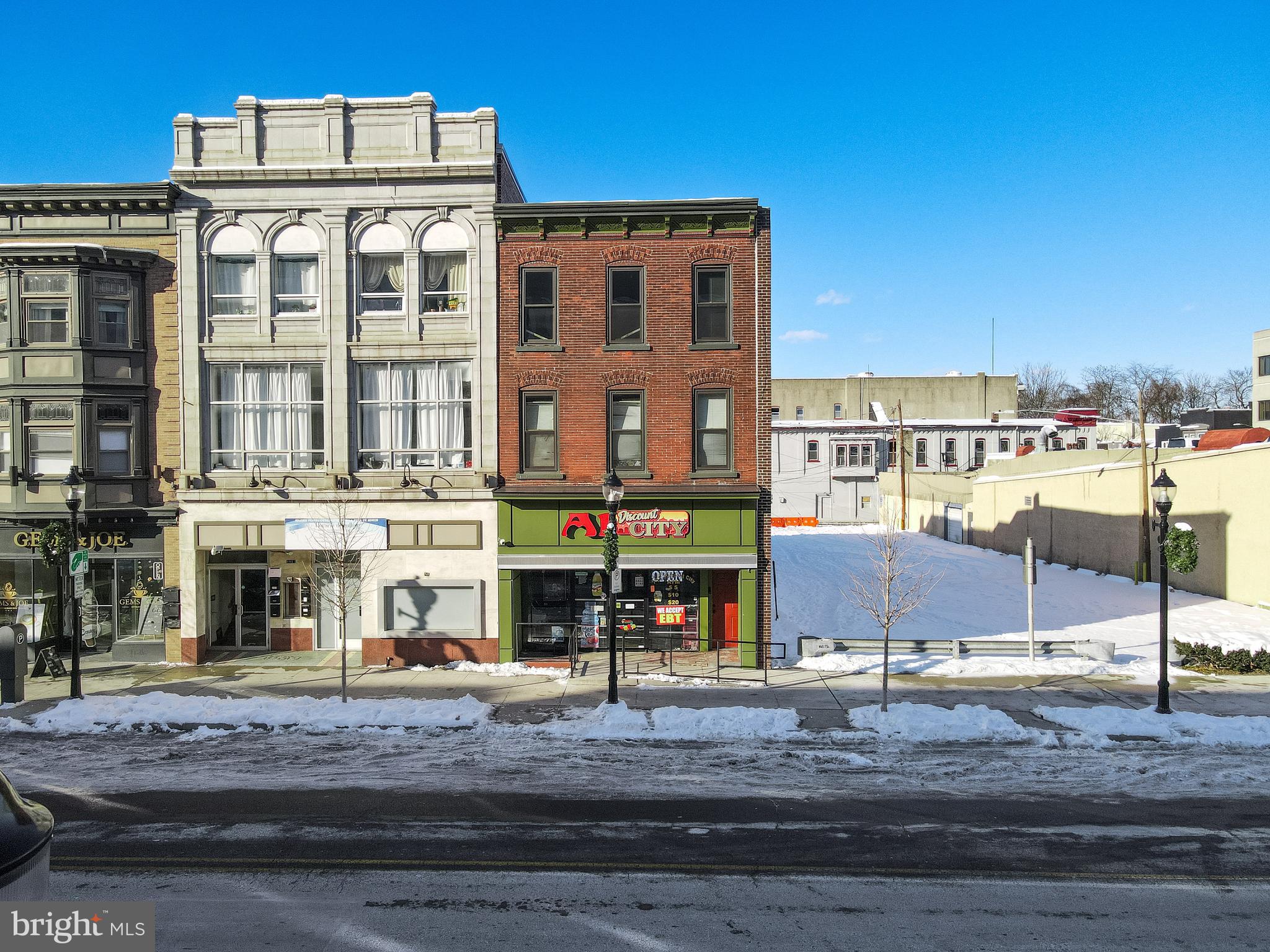 1015 W HAMILTON STREET