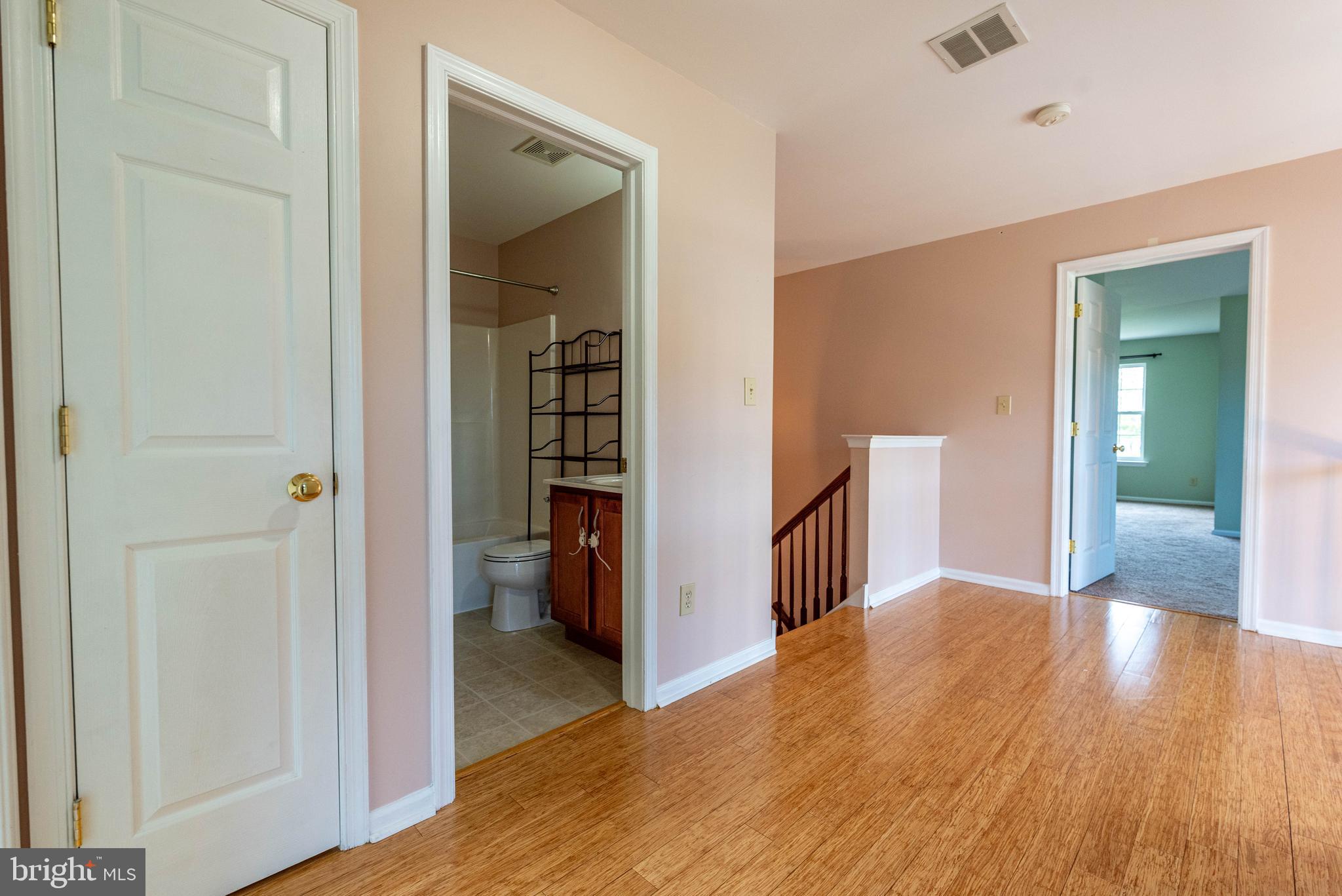 105 Stone Hill DRIVE