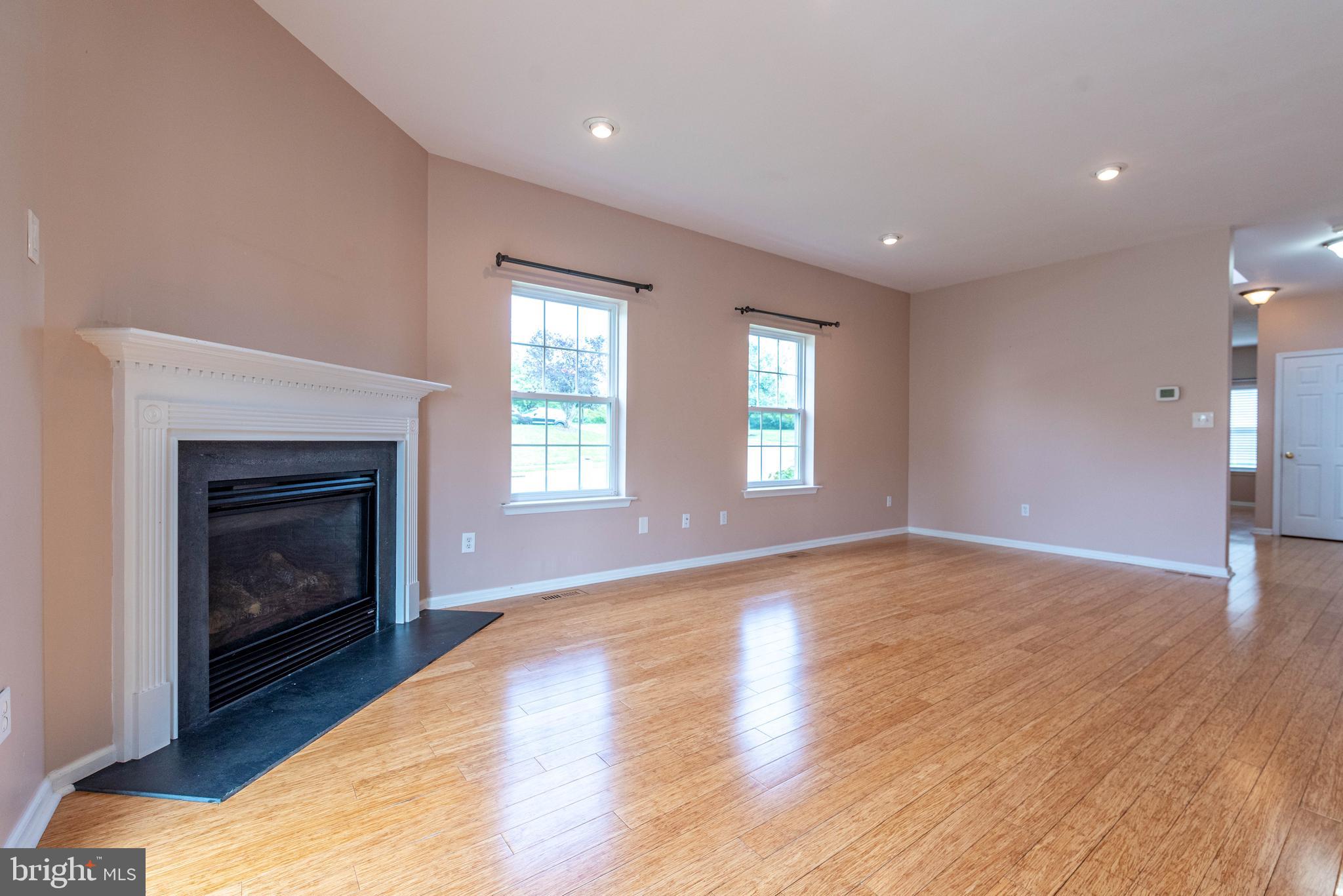 105 Stone Hill DRIVE