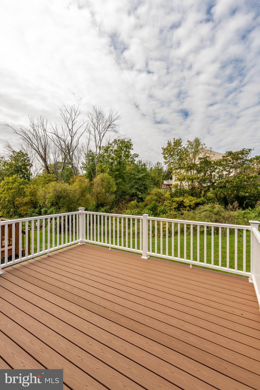 105 Stone Hill DRIVE