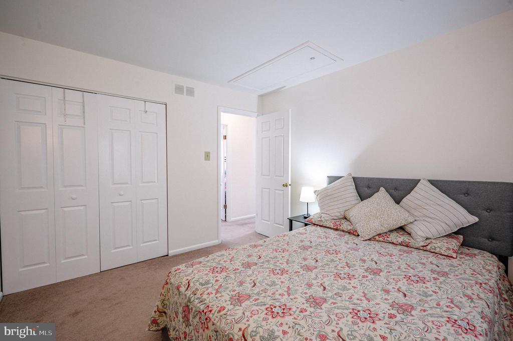 1713 JAMISON COURT