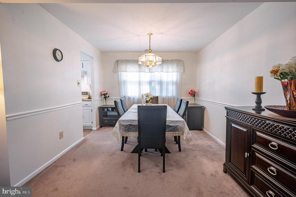 1713 JAMISON COURT