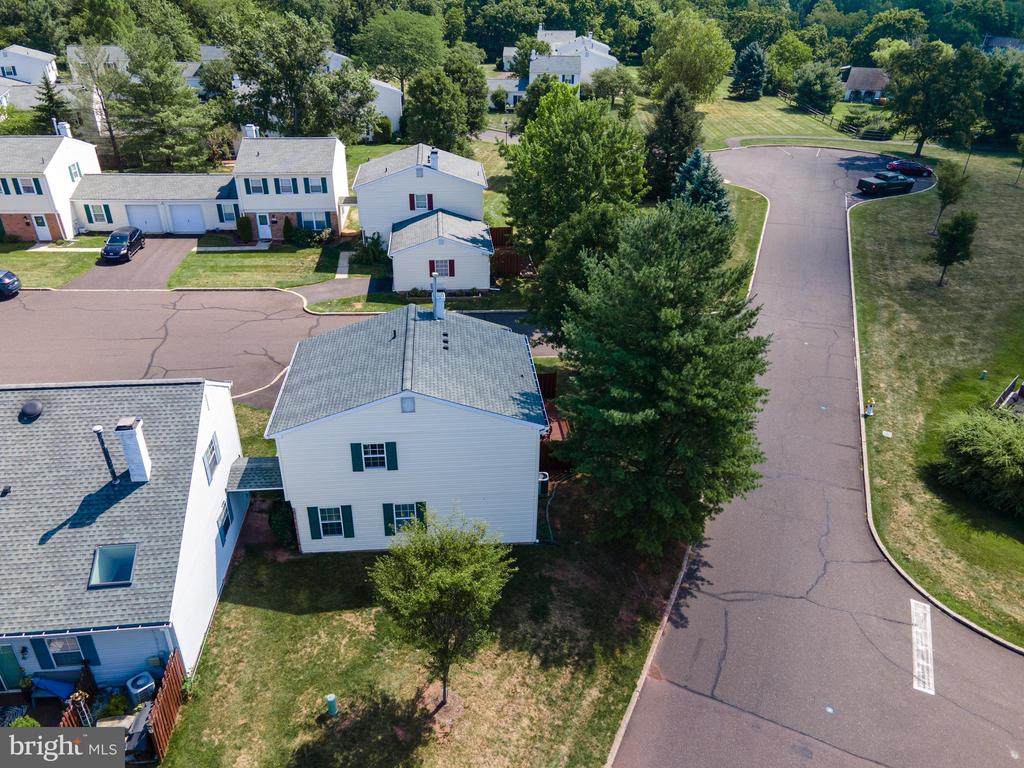 1713 JAMISON COURT