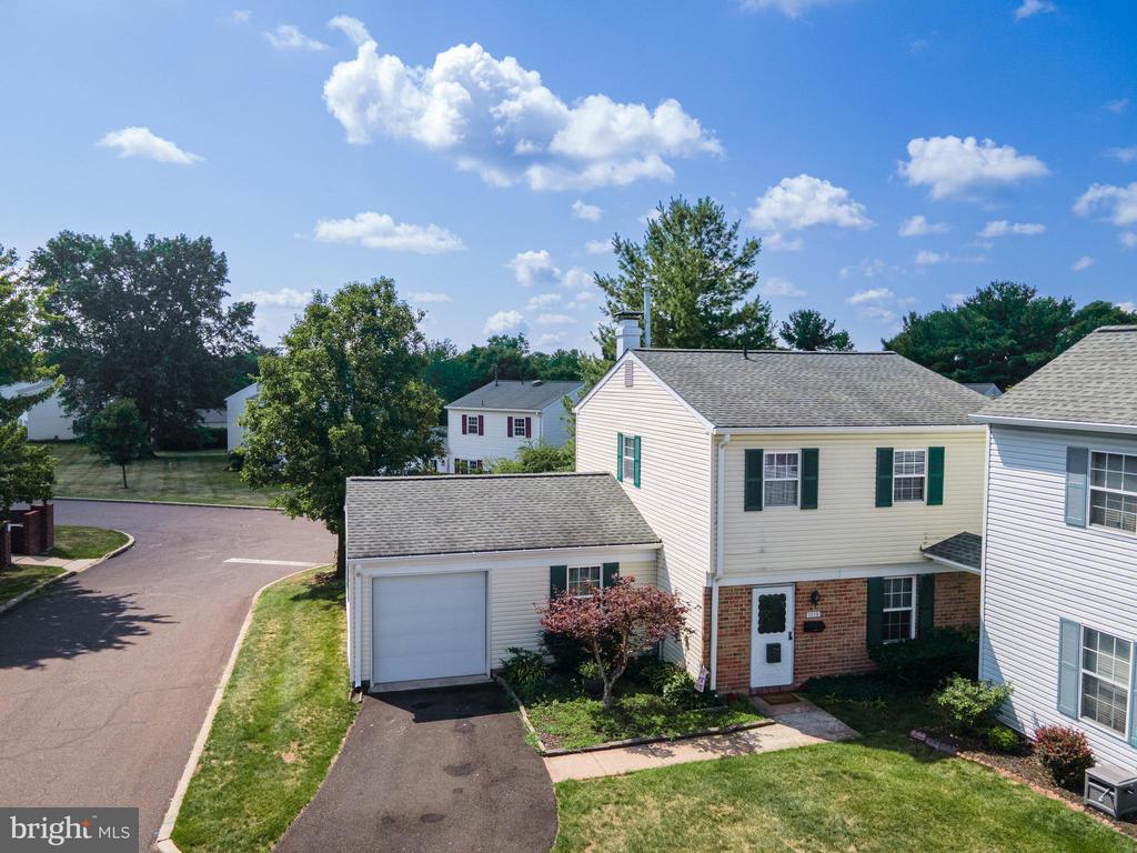 1713 JAMISON COURT