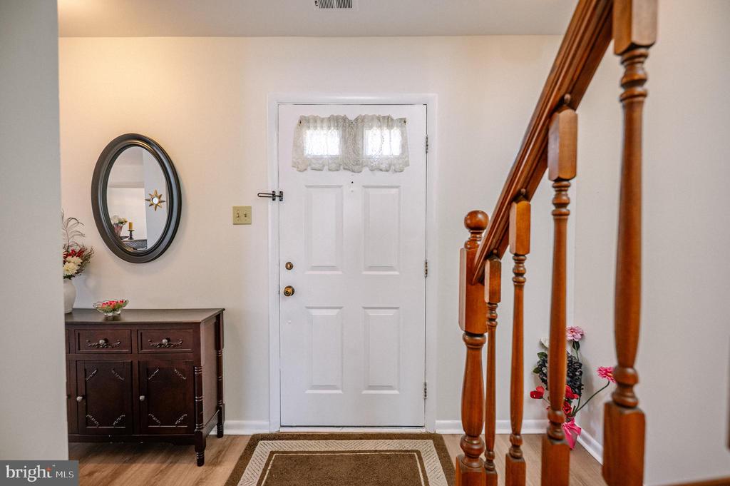 1713 JAMISON COURT