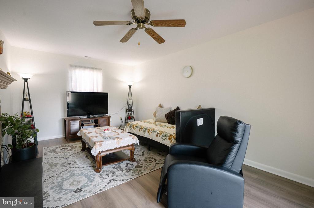 1713 JAMISON COURT