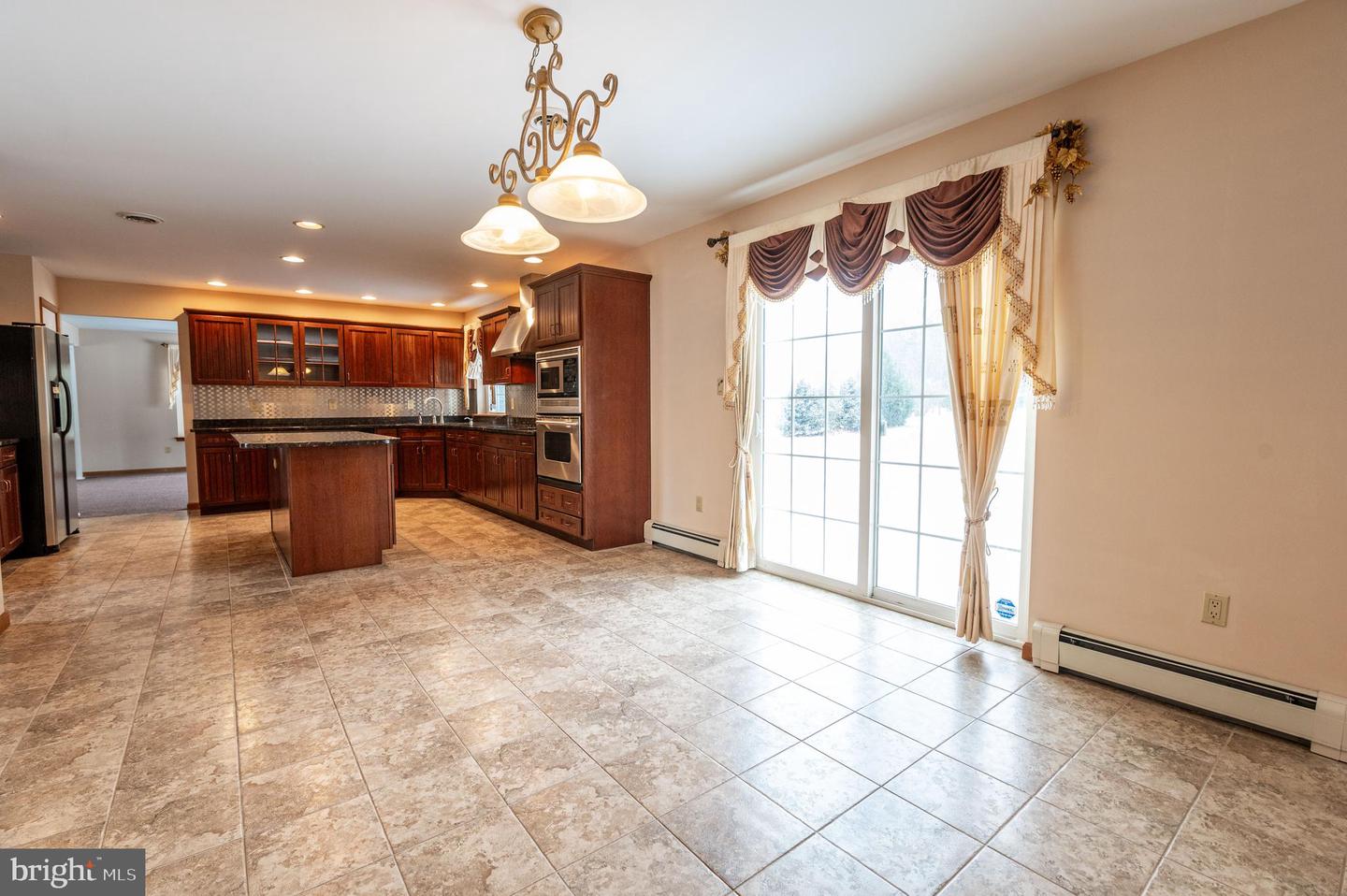 619 Carney Rd