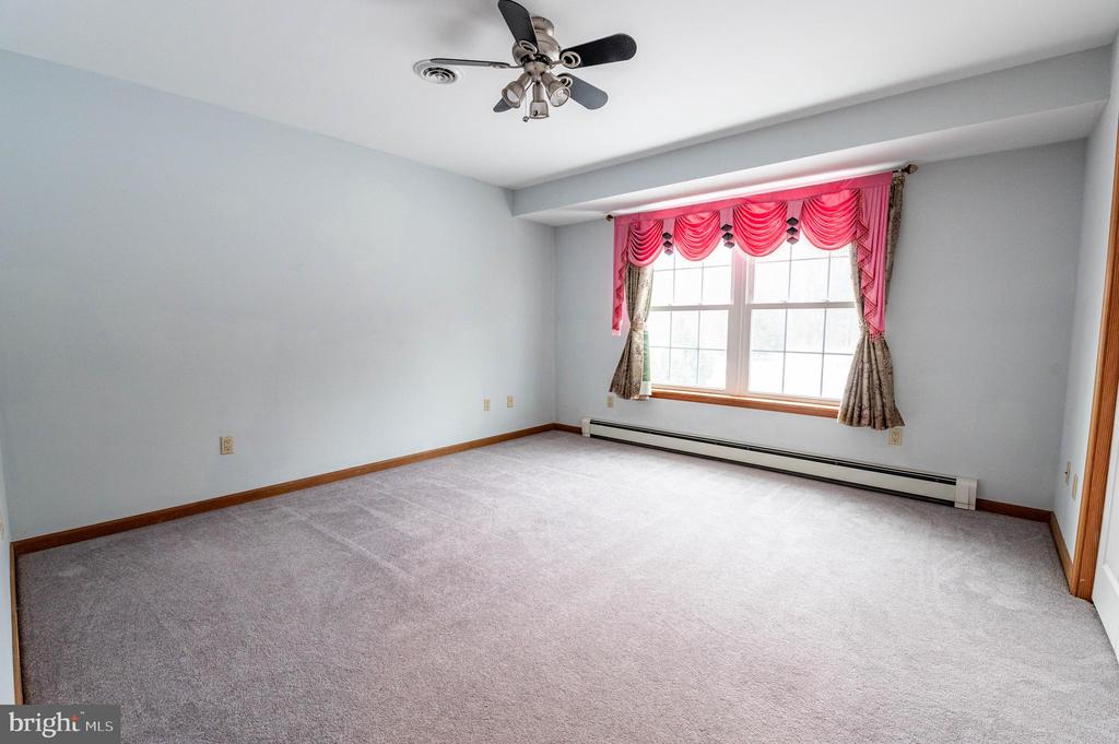 619 Carney Rd