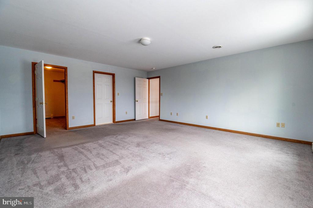 619 Carney Rd
