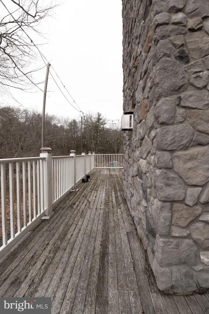 5261 Milford Rd