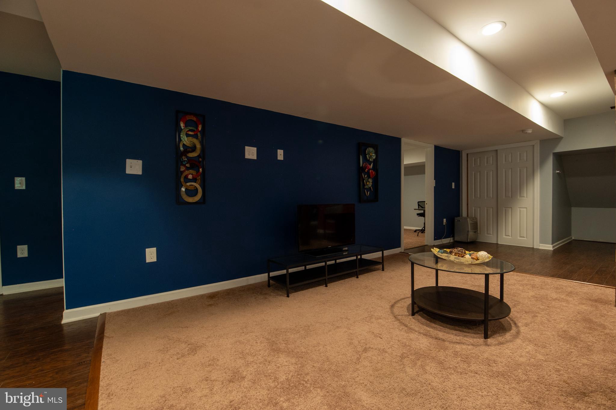 255 RISING MEADOW WAY