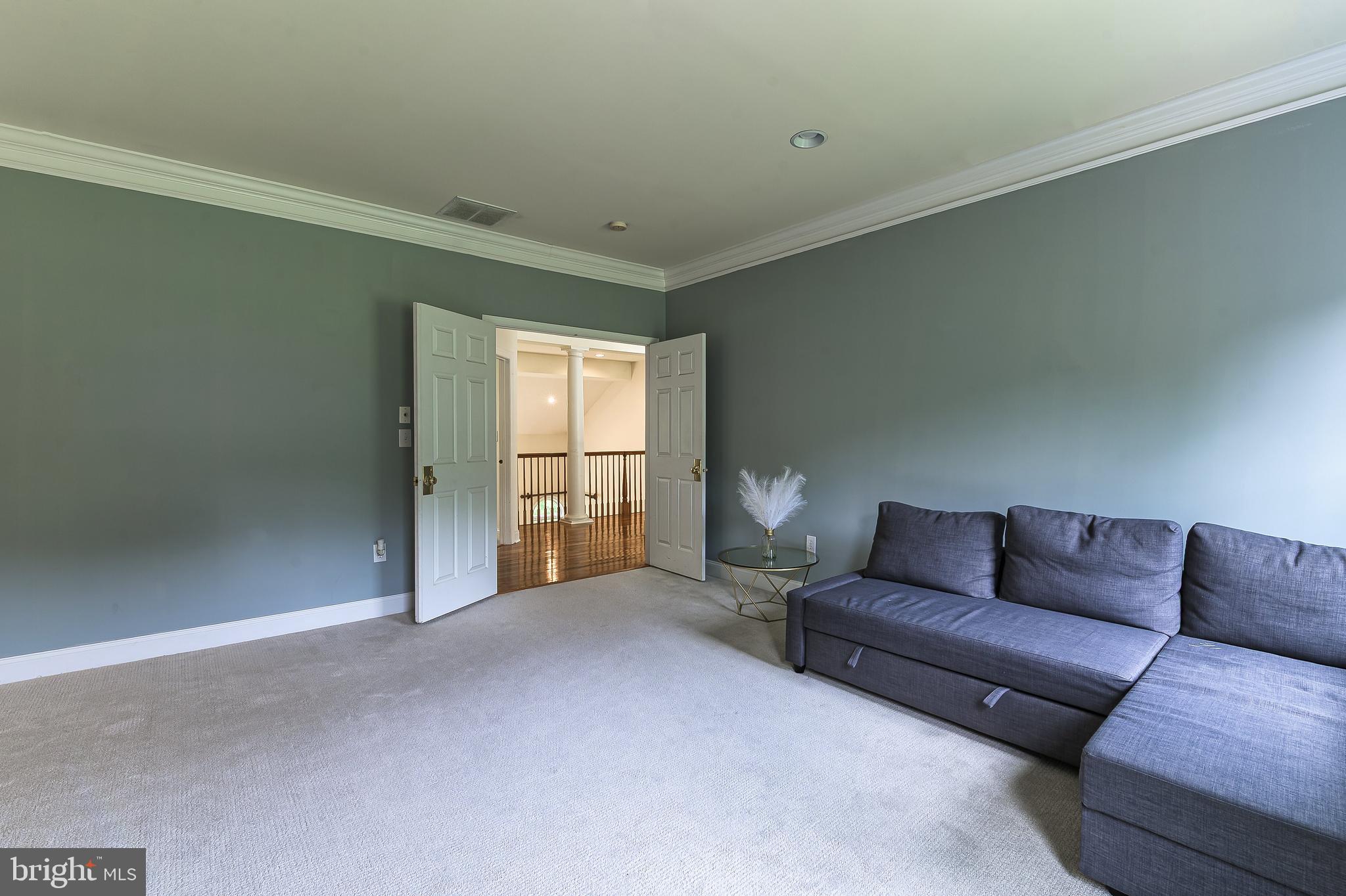 255 RISING MEADOW WAY