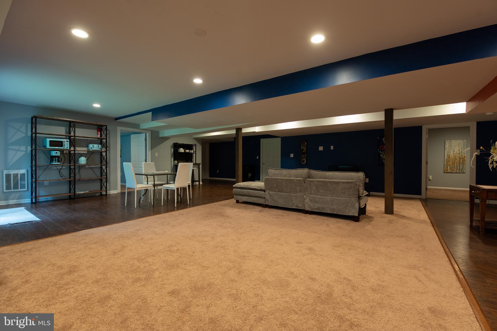 255 RISING MEADOW WAY