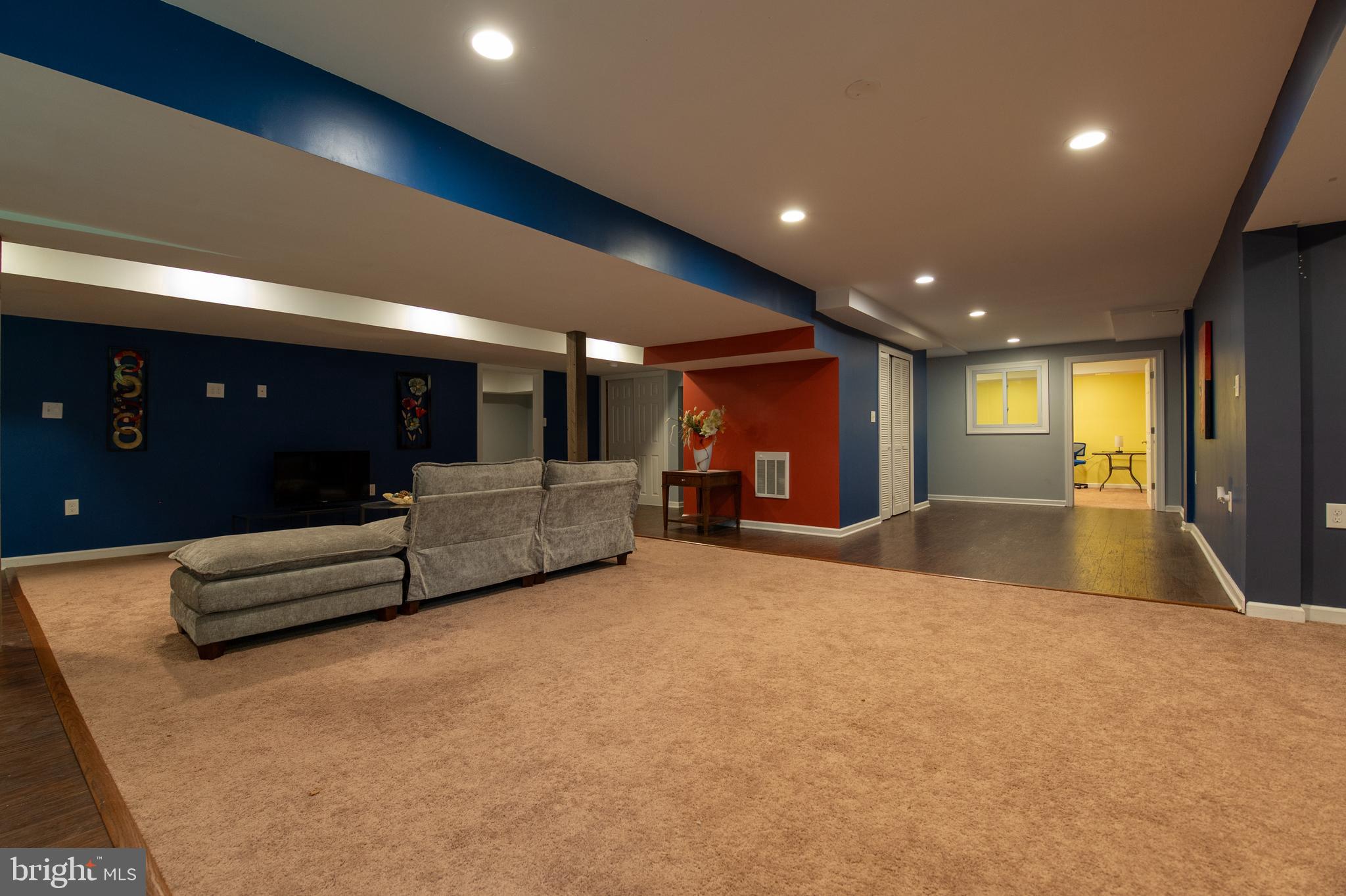255 RISING MEADOW WAY