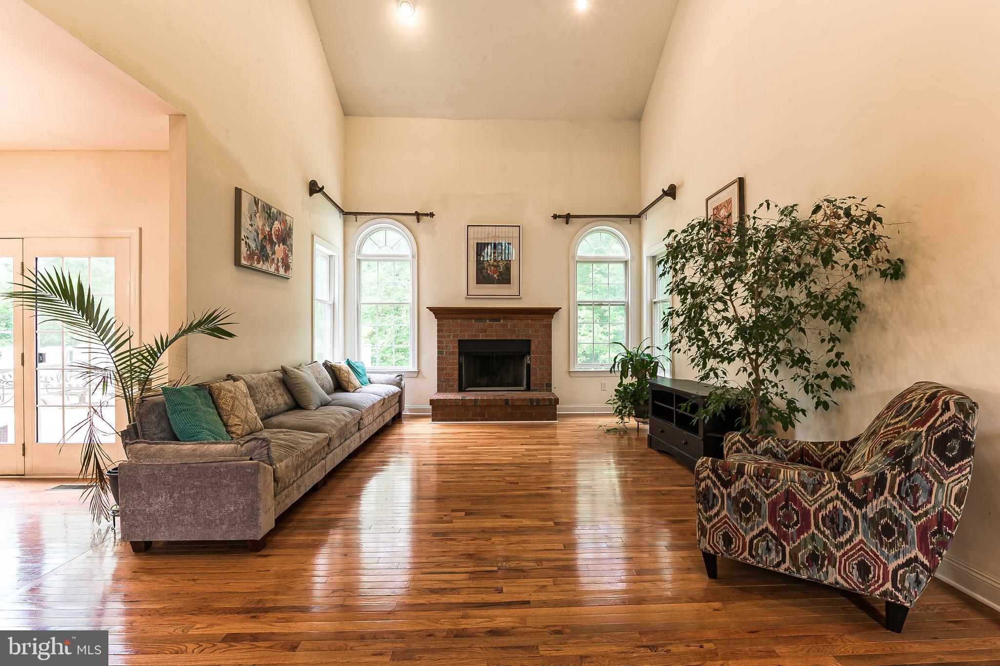 255 RISING MEADOW WAY