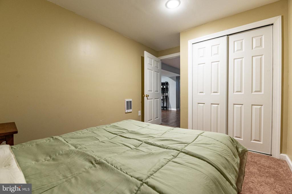 255 RISING MEADOW WAY