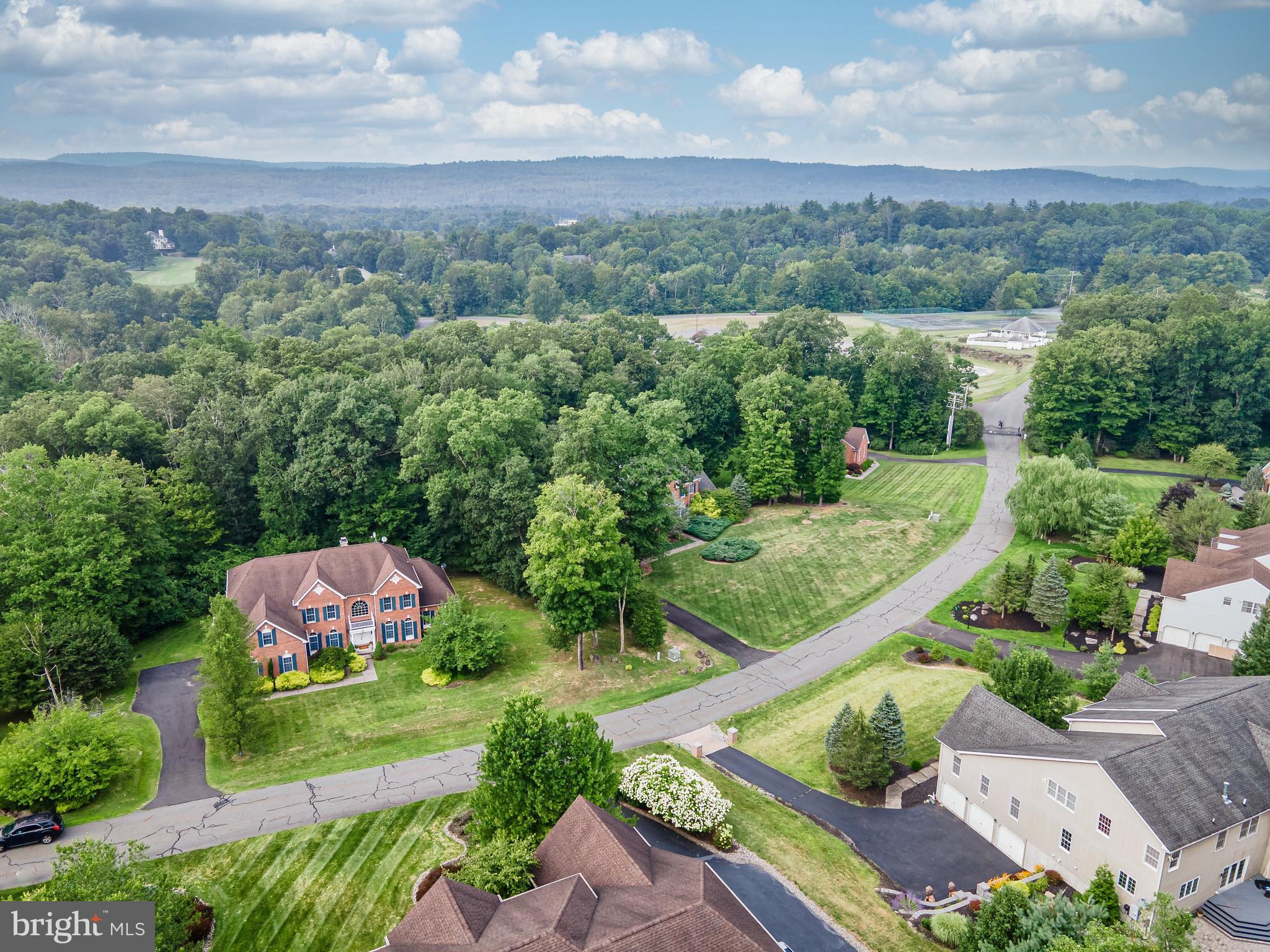 255 RISING MEADOW WAY