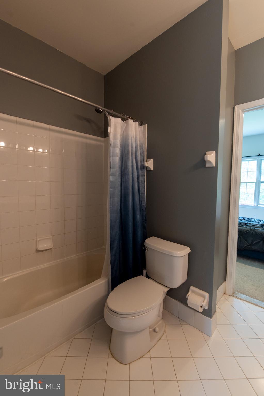 255 RISING MEADOW WAY