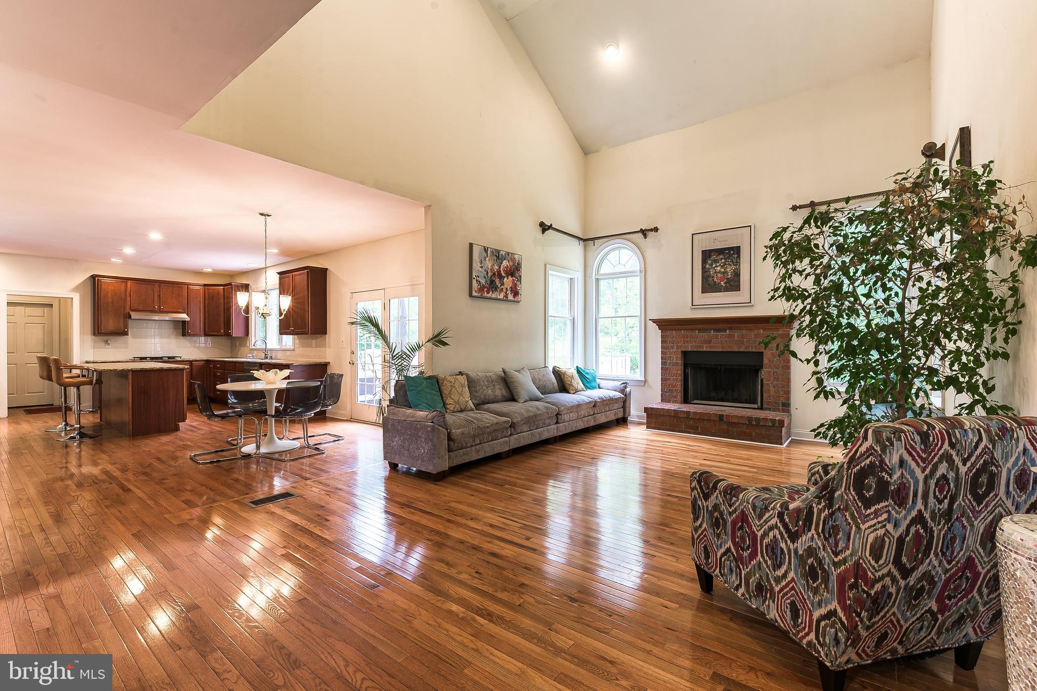 255 RISING MEADOW WAY