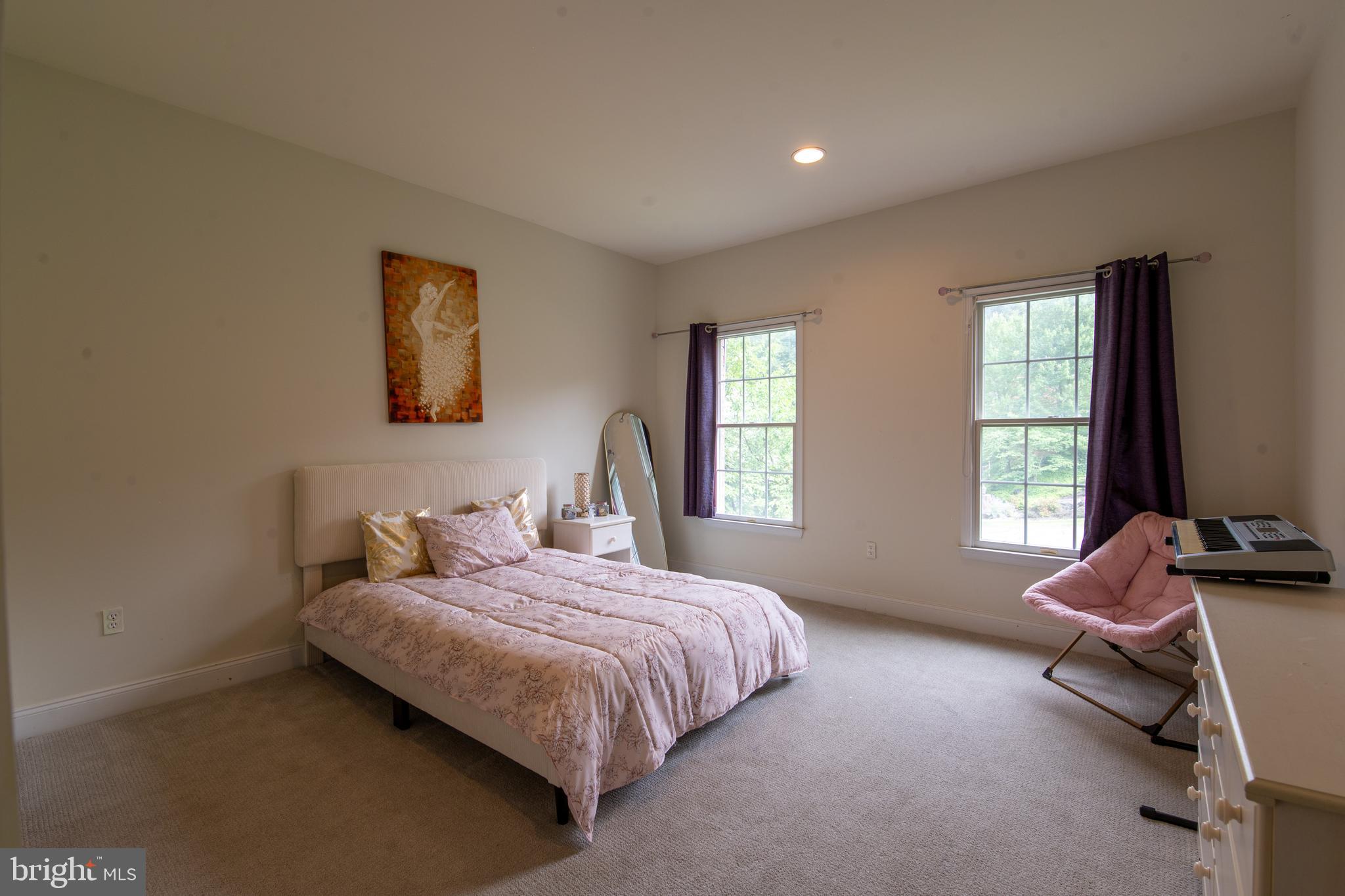 255 RISING MEADOW WAY