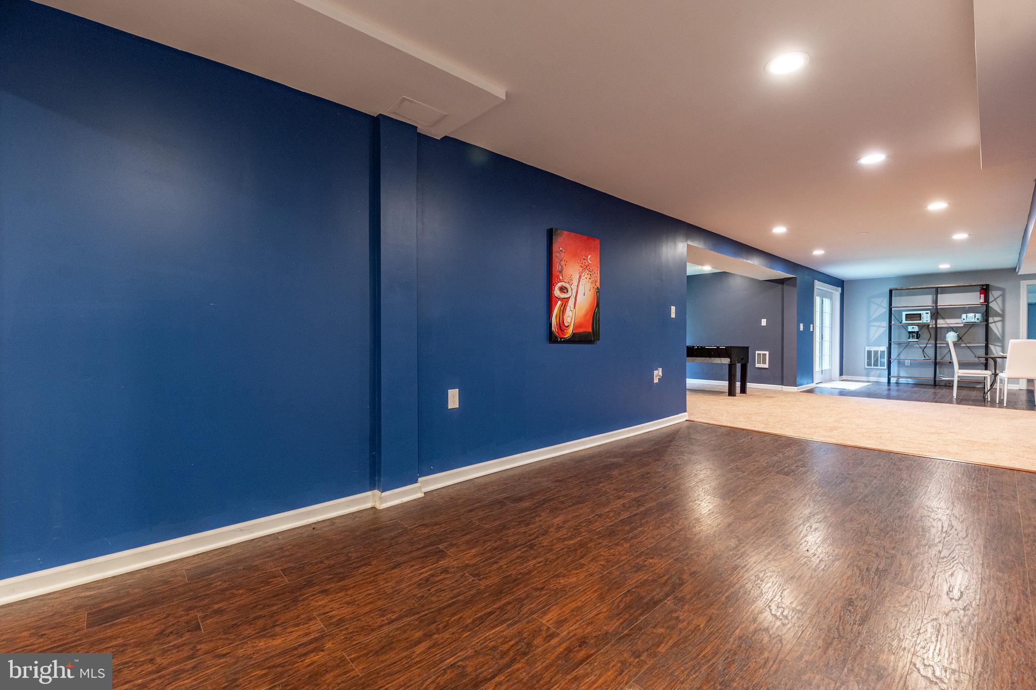 255 RISING MEADOW WAY