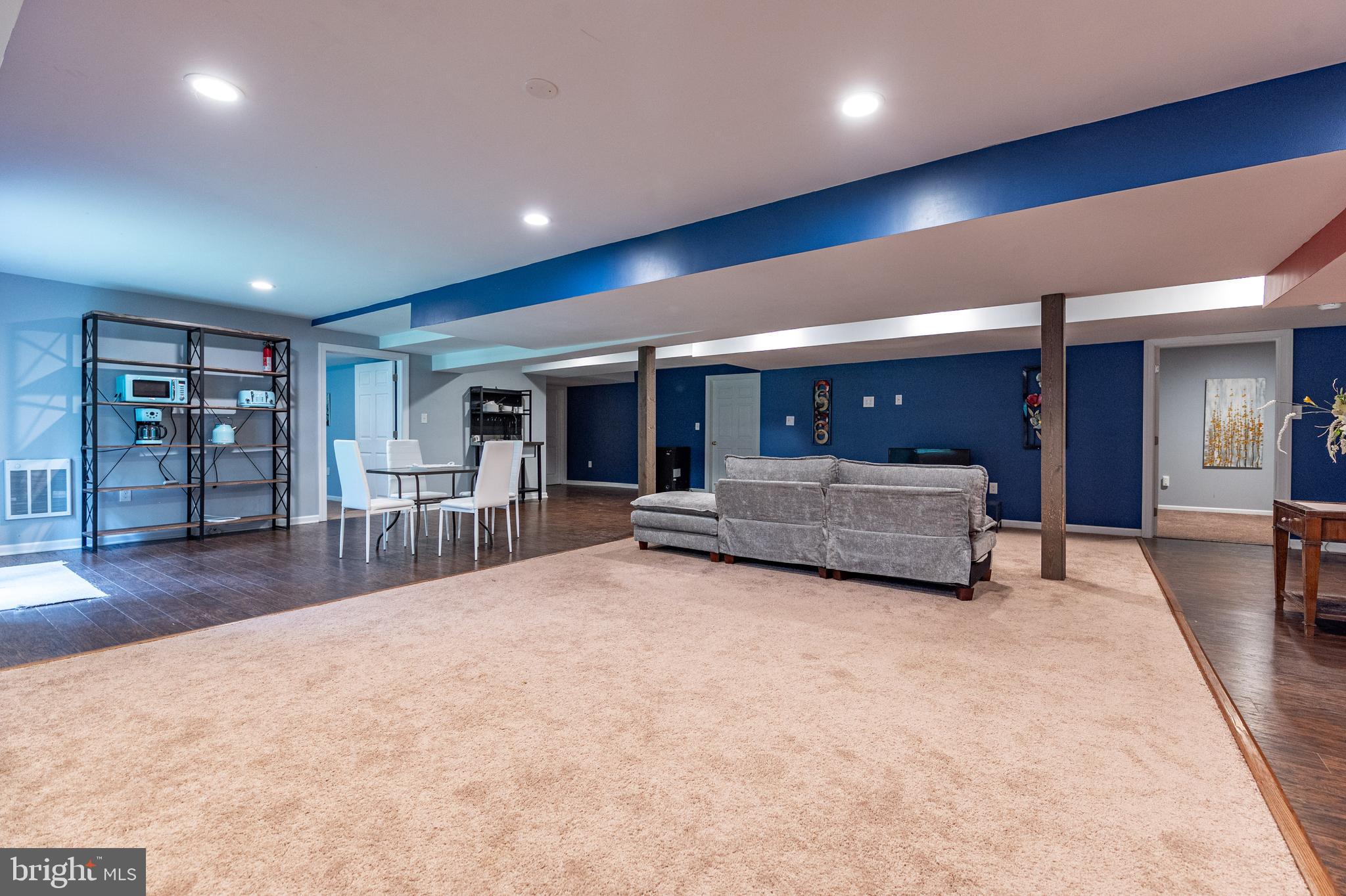 255 RISING MEADOW WAY