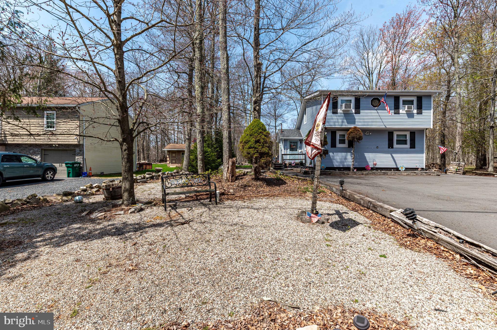 945 COUNTRY PLACE DRIVE