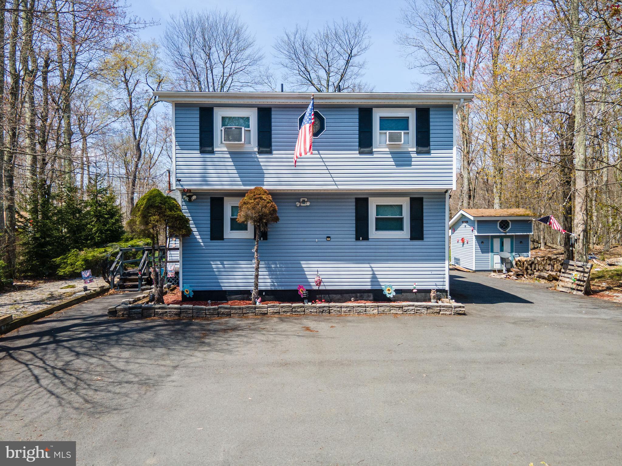 945 COUNTRY PLACE DRIVE