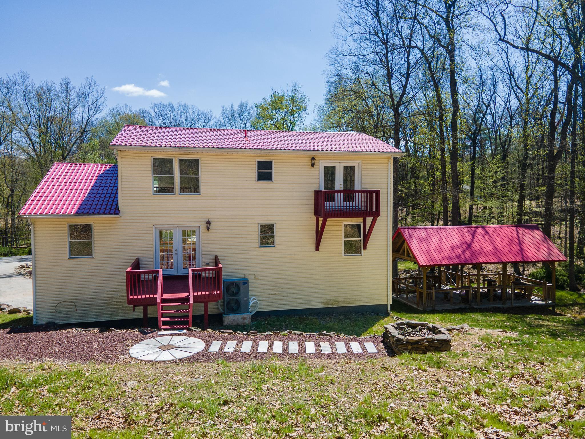 57 LAKE LANE