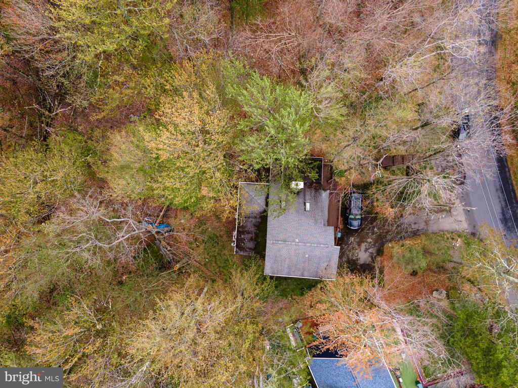 1328 WINDING WAY