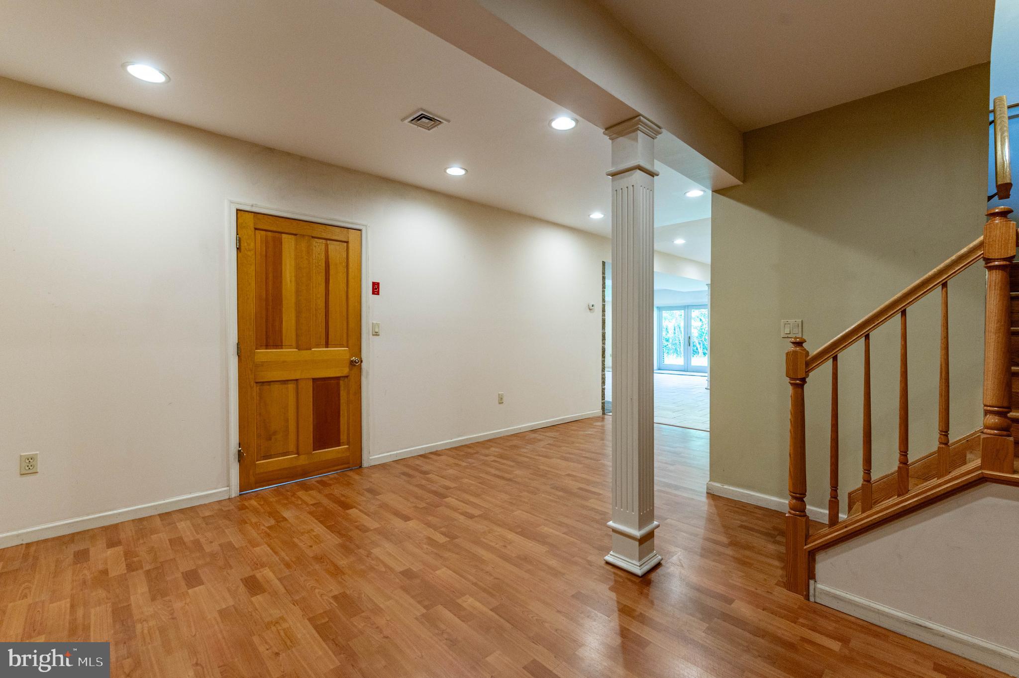 441 HIDDEN LAKE DRIVE