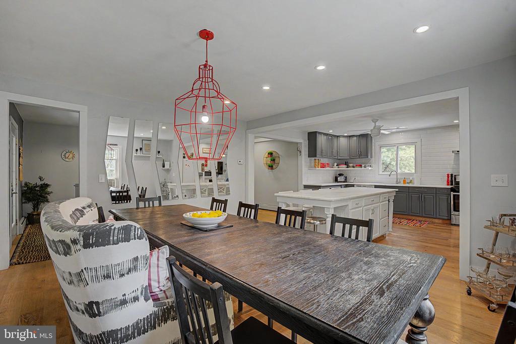 188 OLDE SCHOOLHOUSE ROAD