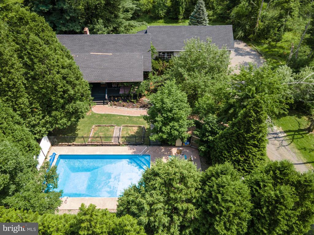 188 OLDE SCHOOLHOUSE ROAD