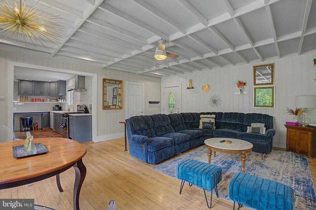 188 OLDE SCHOOLHOUSE ROAD