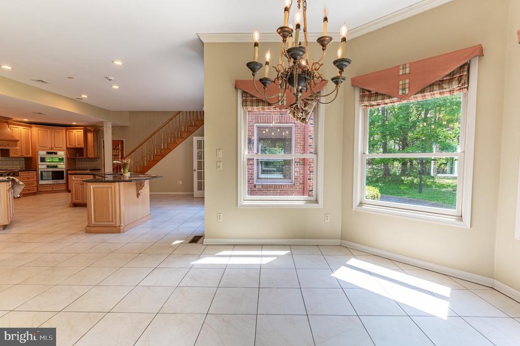 441 HIDDEN LAKE DRIVE