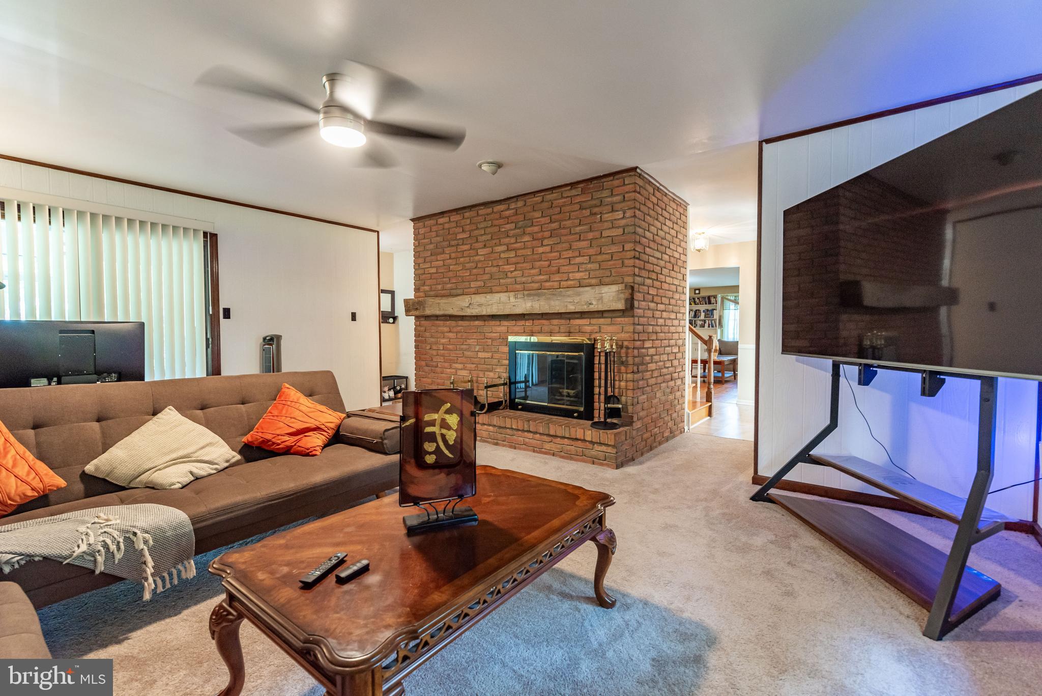 369 WEDGEWOOD DRIVE