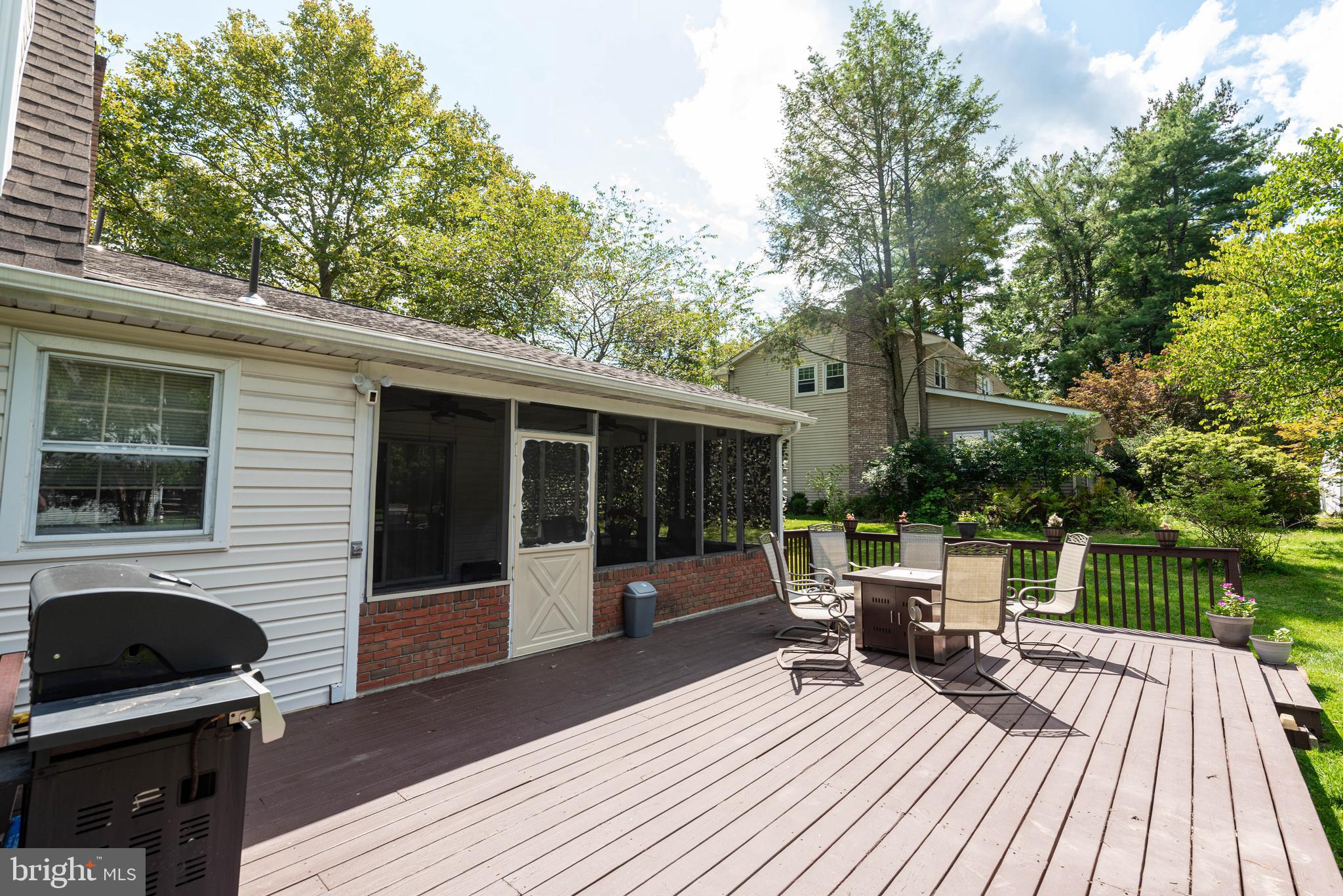 369 WEDGEWOOD DRIVE