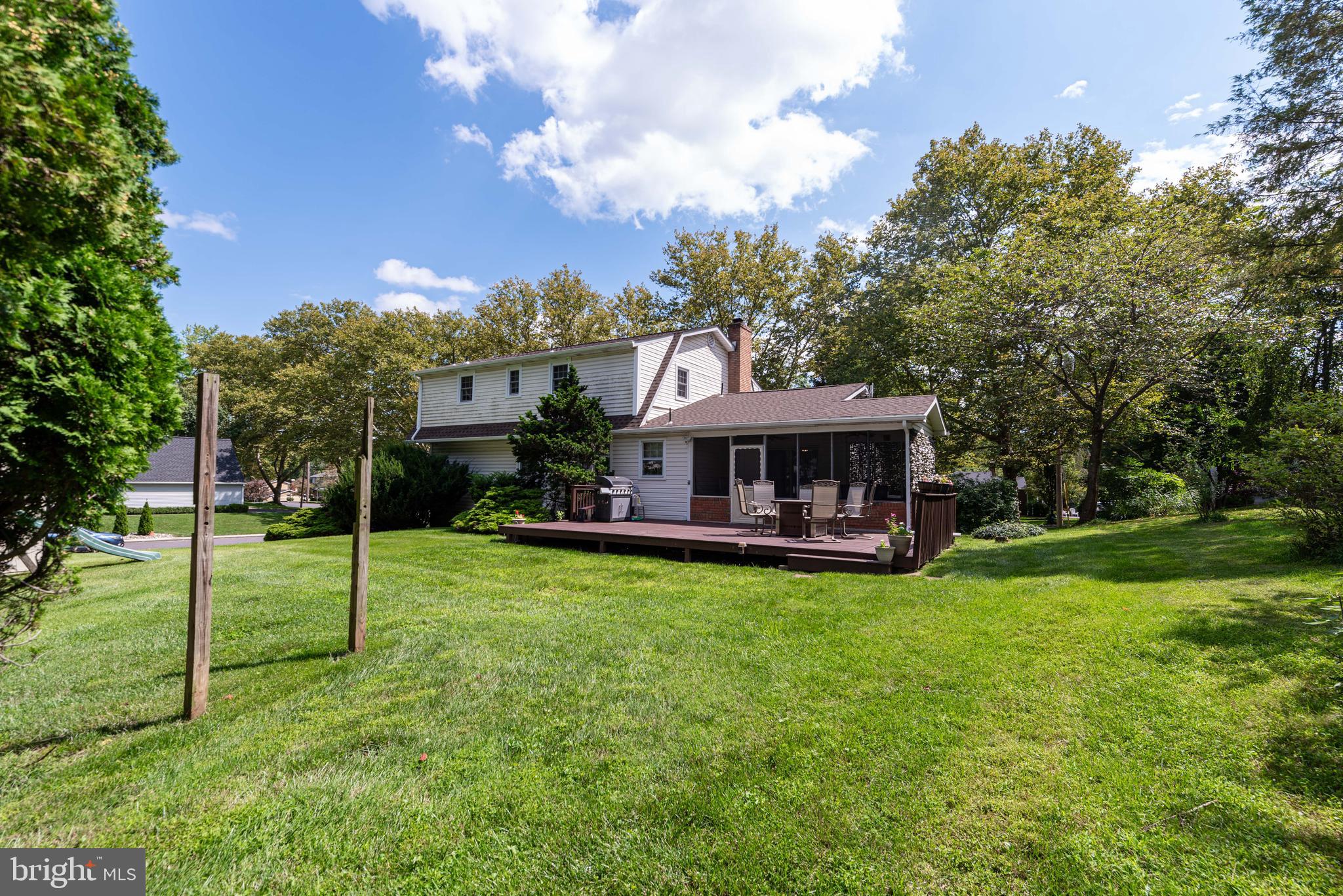 369 WEDGEWOOD DRIVE