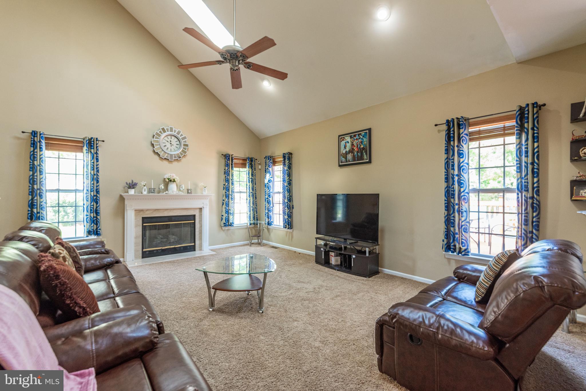 262 N TIMOTHY TRL N