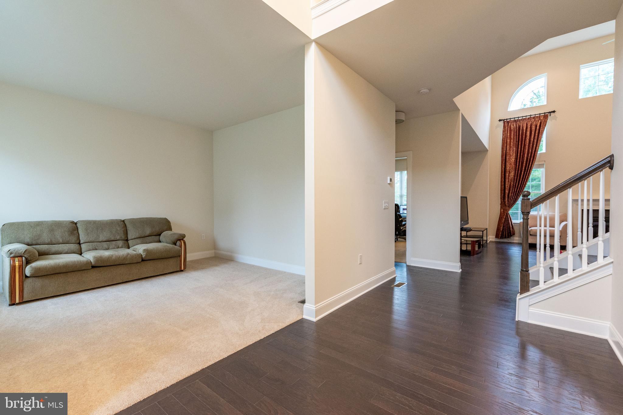 3 Clairmont AVENUE