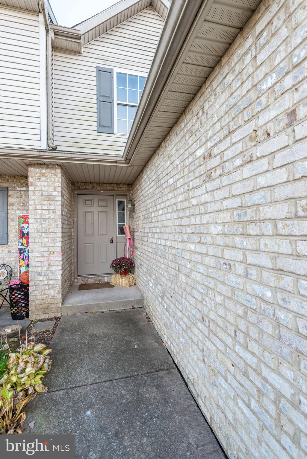 1270 Silo DRIVE