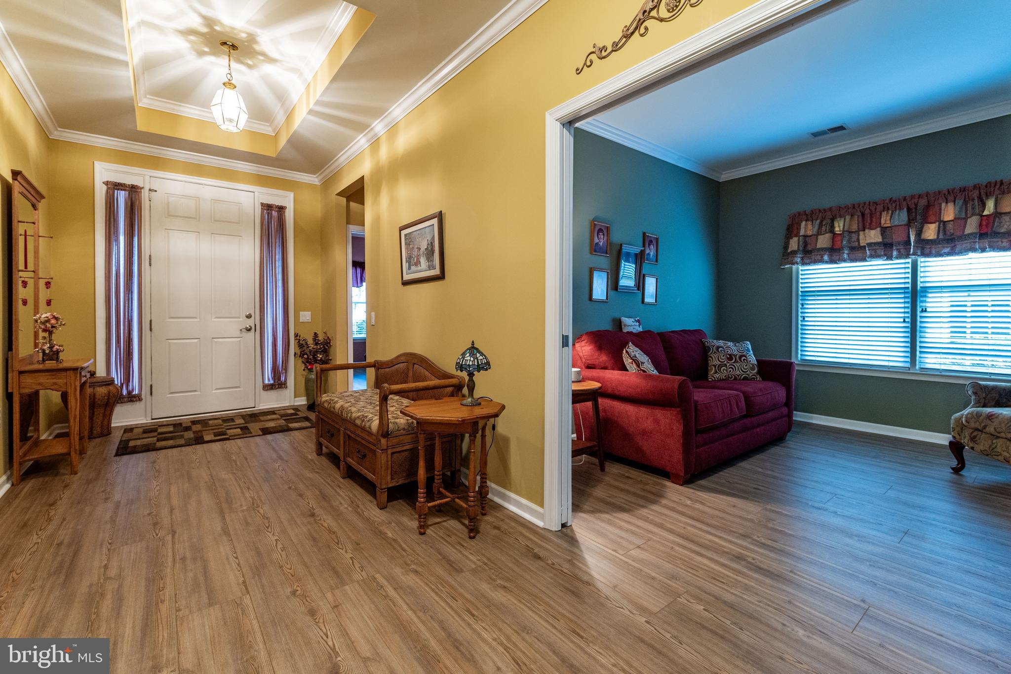 46 Edinburgh Dr